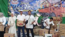 Poto:  Momen Pembagian Doorprize Bukber PT Kencana Intan Metalindo (lim)