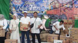 Poto:  Momen Pembagian Doorprize Bukber PT Kencana Intan Metalindo (lim)