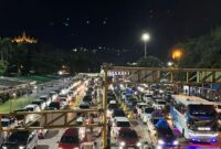 Arus balik lebaran mulai meningkat di Pelabuhan Bakauheni. Tampak, antrian kendaraan terpantau ramai. (Foto.Dok.ASDP Cabang Bakauheni)