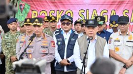 Kapolri Jenderal Polisi Listyo Sigit Prabowo, Press Rillis Saat Kunjungan Ke Pelabuhan Bakauheni, Lampung Selatan. (Foto.Dok.Humas ASDP Cabang Bakauheni)