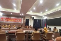 Sekda Kabupaten Lampung Selatan Supriyanto pimpin rakor mingguan. (Foto.Juwantoro)