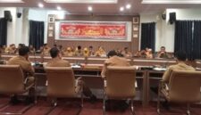 Jajaran Pemkab Lamsel gelar rakor mingguan.