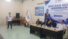 Poto: ketua SMSI Lamsel Nyoman Subagio menyampaikan Visi dan Program kerja di Rakor SMSI Provinsi Lampung  (dok SMSI Lamsel)
