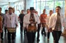 Gubernur Lampung dan Jajaran Pengurus KONI saat menghadiri Rakernas dan Musornaslub KONI 2026 di Hotel Pullman Central Park Jakarta (dok HUMAS KONI Lampung).