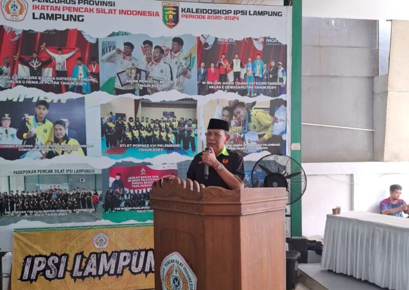 Poto: Wakil Ketua Umum I KONI Lampung, Margono Tarmudji membuka Sirkuit Pencak Silat (ist),