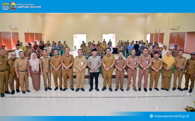 Foto bersama usai pembukaan bimtek. Foto.Diskominfo Lamsel