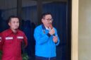 Poto: Wakil Ketua Umum II KONI Lampung, Riagus Ria saat melepas kontingen Kontingen karate Lampung (ist).