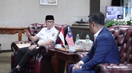 Poto: Gubernur Rahmat Mirzani Djausal dan Executive Chairman & President Citaglobal Berhad YBHG. Tan Sri Dato' Sri Mohamad Norza Zakaria.