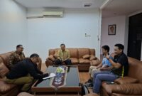 Poto: Ketua KONI Lampung saat menerima pengurus Fopi Lampung (dok HUMAS KONI Lampung) 