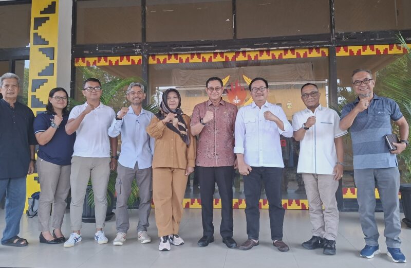 Poto: Indonesia Cycling Federation (ICF) Provinsi Lampung saat audiensi dengan  KONI Lampung.