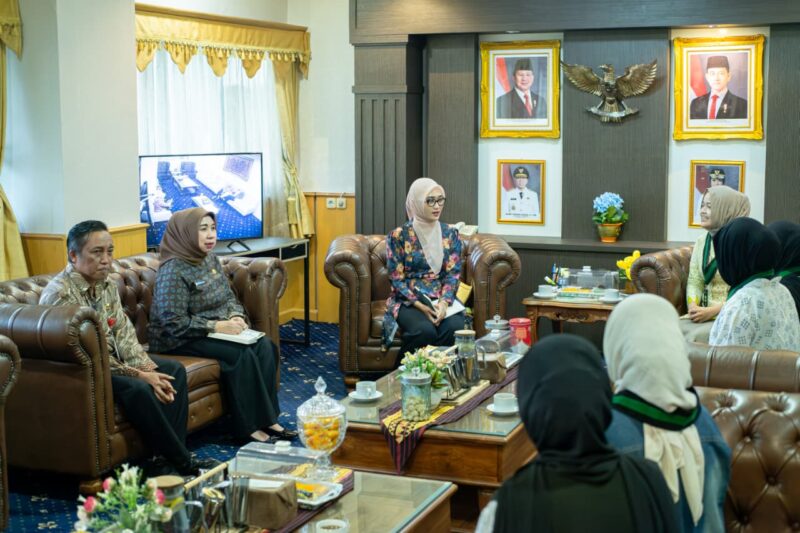 Poto: Wakil Gubernur Lampung saat menerima audiensi Korps HMI-Wati (KOHATI) Himpunan Mahasiswa Islam (HMI) Cabang Bandar Lampung (kmf).
