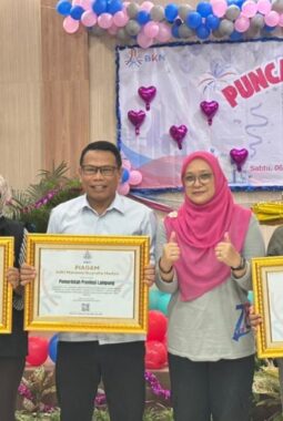 Pemprov Lampung Raih Penghargaan Adhi Manawa Nugraha Madya dari BKN