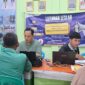 Kantor Pertanahan Lampung Selatan tengah memberikan layanan kepada masyarakat. (Foto.Dok.Kantah Lamsel) 