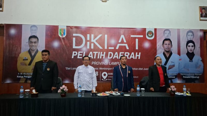 Poto: Wakil Ketua Umum II KONI Lampung Riagus Ria menghadiri pembukaan diklat  Pendidikan dan Pelatihan Taekwondo Indonesia (dok HUMAS KONI Lampung).