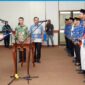 Bupati Lampung Selatan Radityo Egi Pratama tengah membacakan sumpah yang diikuti oleh para CPNS menjadi PNS (Foto.Diskominfo Lamsel)