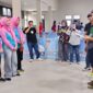 POTO: Manajer Tim Tenis Meja Porwanas Lampung, H. Tubagus Rifat memberikan arahan kepada atlet yang ikut seleksi (dok PWI LPG)