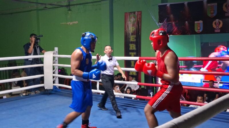 Atlet Lampung di ajang VIP Boxing Road to PON Beladiri 2026 di PKOR Way Halim (Hms/KONI Lpg).