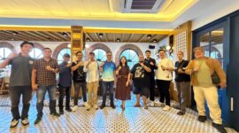 Penanggungjawab , Manajer dan para atlet E-Sport PWI Lampung foto bersama,. (Foto.Dok.PWI Lamsel) 