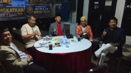 Poto: Ketua PAOI H.Muryadin SH dan jajaran pengurus.(Lim).