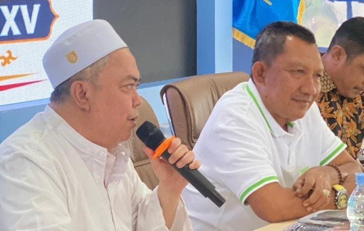 Poto: Manajer Karya Jurnalistik PWI Lampung, Firmansyah Y. Alfian memberikan semangat kepada peserta seleksi Jurnalitik (dok Humas Porwanas Lampung).