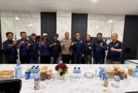 Kapolres Lampung Selatan AKBP Deddy Kurniawan foto bersama pengurus PWI Lamsel, usai beraudiensi. (Foto.Ist) 