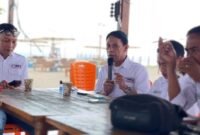 Penasehat SMS Lampung Selatan Muslim Pranata tengah memberikan saran dan masukan bagi perkembangan SMS kedepan. 
