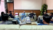 Pengurus PWI Lampung Selatan beraudiensi dengan Ketua DPRD Lamsel dan Jajarannya. (Foto.Ist)