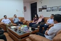 Poto: Pengurus Besar Padel Indonesia (PBPI) Provinsi Lampung saat bertemu ketua KONI Lampung Taufik Hidayat 