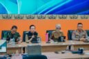 Sekretaris Daerah Provinsi Lampung, Marindo Kurniawan saat konferensi pers perkembangan erupsi Gunung Anak Krakatau (dok Kominfo)