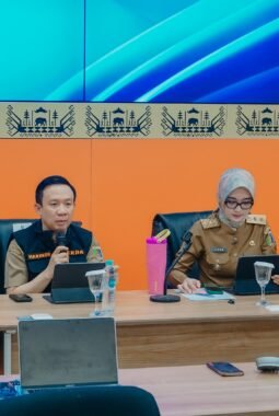 Gunung Anak Krakatau Masih Fluktuatif, Pemprov Lampung Belum Terapkan WFH bagi ASN