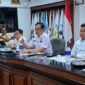 Wakil ketua II KONI Lampung Riagus Ria saat rapat koordinasi persiapan Porprov Lampung X 2026. (Dok Humas KONI).