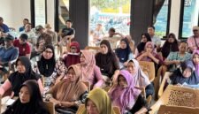 Masyarakat Candipuro tengah mengikuti kegiatan ekspose data dan perencanaan kerjasama yang dilakukan Kantor Pertanahan Lampung Selatan.