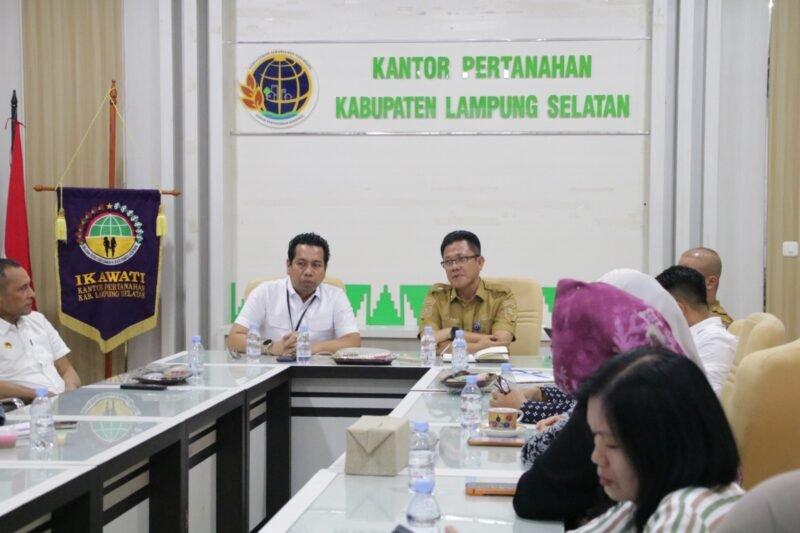 Kantor Pertanahan Lampung Selatan gelar rapat tindaklanjut layanan perintis 10.