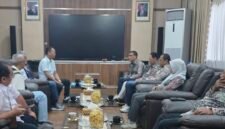 Pengurus PWI Lampung Beraudensi dengan GM PT ASDP Cabang Bakauheni.