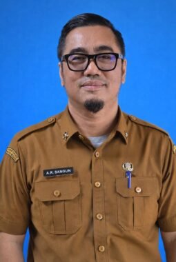 Azah Rawan Sangun Nahkodai Samsat Kalianda, Bawa Harapan Baru Optimalisasi Pelayanan Pajak di Lampung Selatan