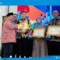 Penyerahan Penghargaan PPD tahun 2026. (Foto.Diskominfo Lamsel) 