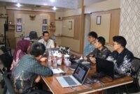 Jajaran Kantah Lampung Selatan ikuti kegiatan zoom percepatan integrasi. 
