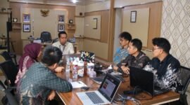 Jajaran Kantah Lampung Selatan ikuti kegiatan zoom percepatan integrasi. 