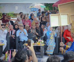 Puncak Festival Krakatau XXXV 2026, Gubernur Mirza Flag Off Lampung Tapis Karnaval